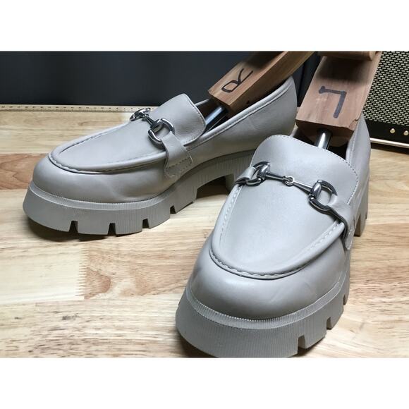 BCBGeneration Raylin Lug Sole Platform Loafers Women's 8.5 Gray Leather Slip-On - Picture 5 of 12